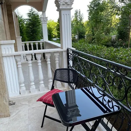 Апартаменты Sonne, Und Mehr Несебр