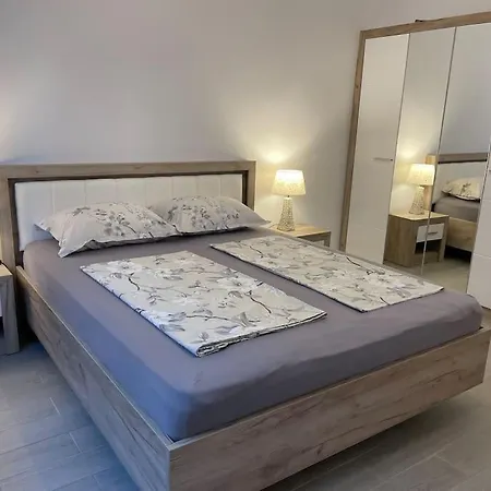 Sonne, Und Mehr Апартаменты Несебр