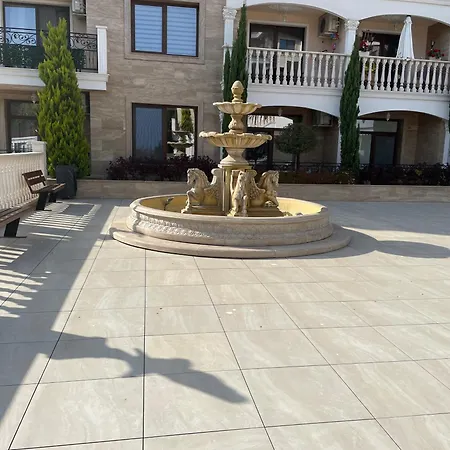 Sonne, Und Mehr Несебр