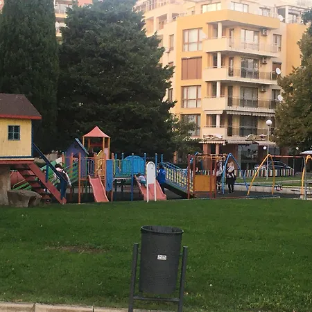 Апартаменты Sonne, Und Mehr Несебр